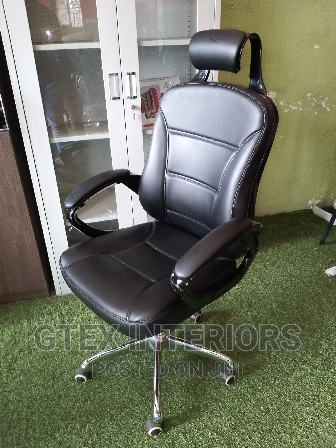 Executive Office Chair