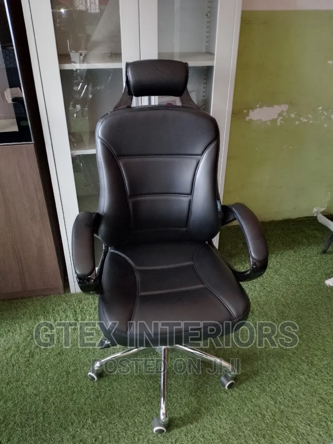 Executive Office Chair