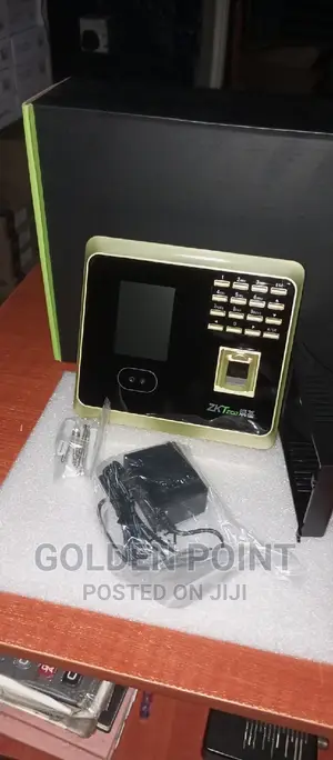 ZKT UF100 Plus Wifi Facial Recognitio & Biometrifingerprint