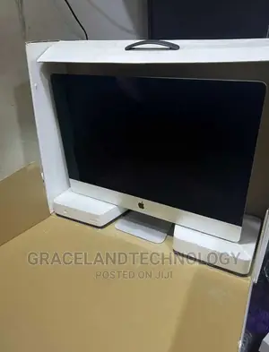 Photo - Desktop Computer Apple iMac 32GB Intel Core I7 SSD 1T