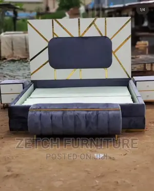 Standard 6x6 Padded Bedframe