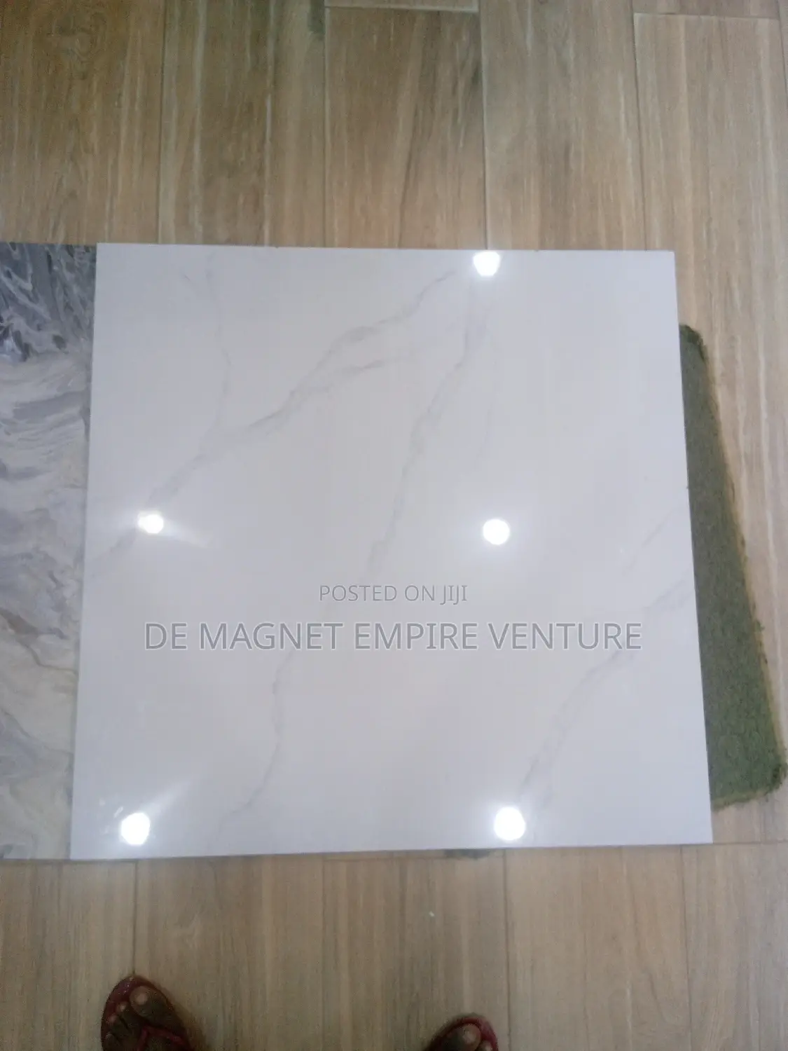 80x80 Floor Tile