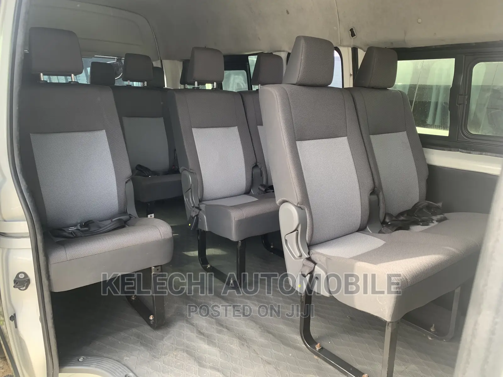 Toyota HiAce 2020 White