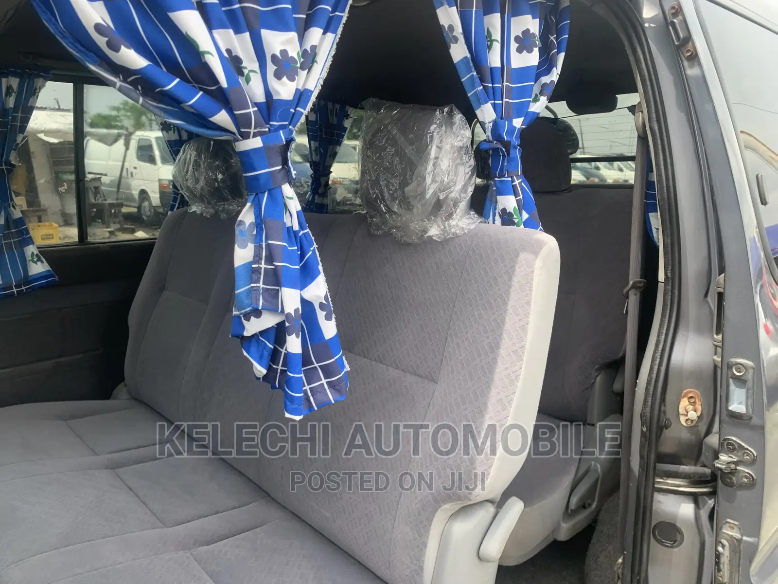 Toyota HiAce 2006 Grey