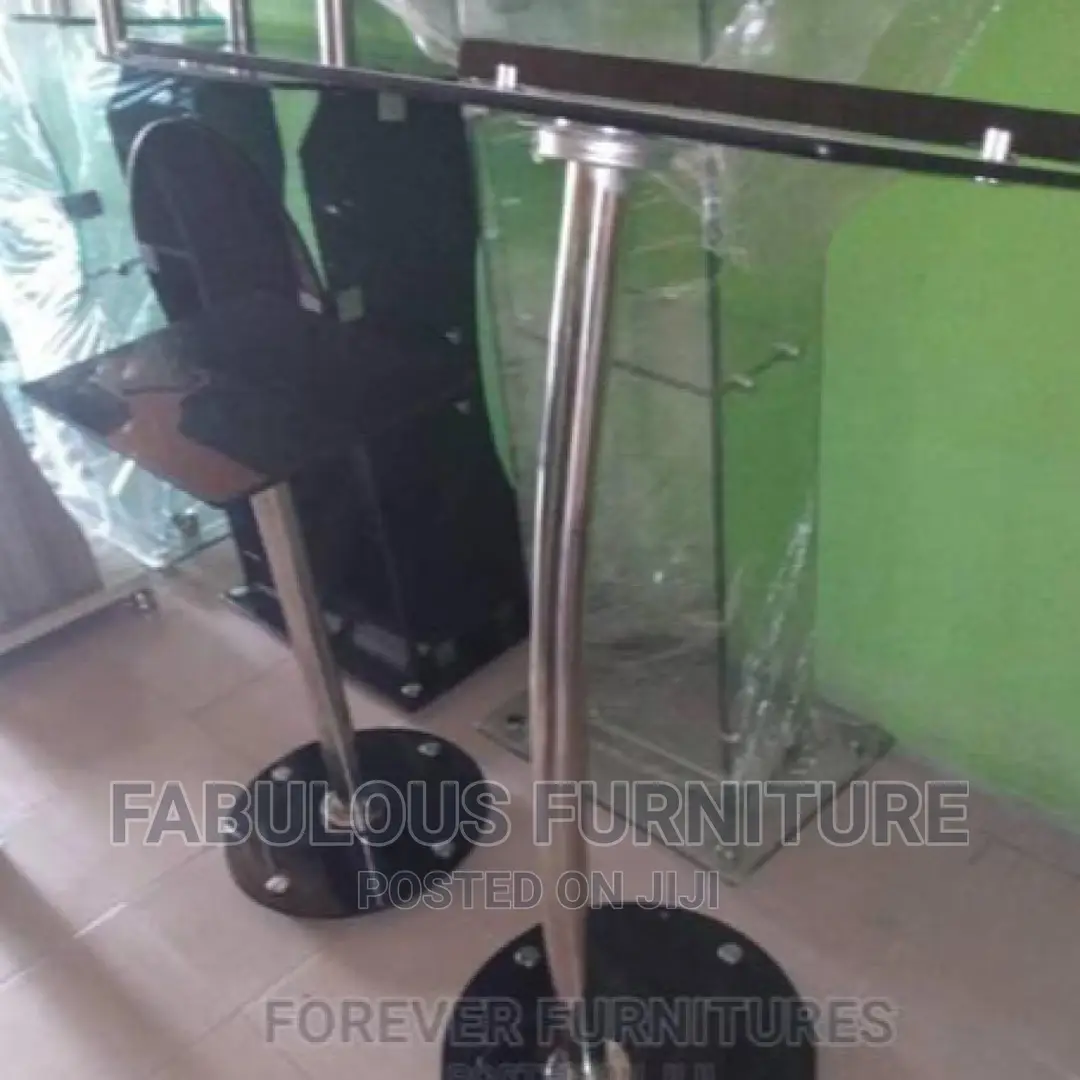 Quality Single Pole Pulpit