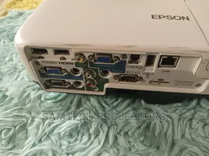 London Used (Epson)Multimedia Projector 5000 Lumens