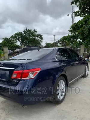 Lexus ES 350 2011 Blue