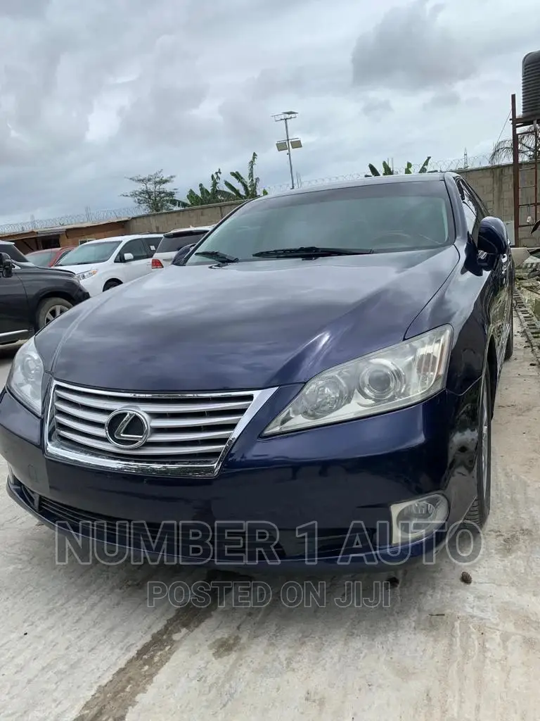 Lexus ES 350 2011 Blue