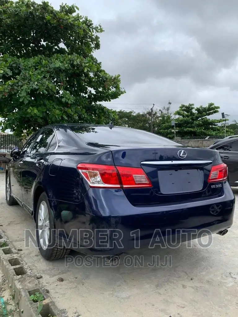Lexus ES 350 2011 Blue