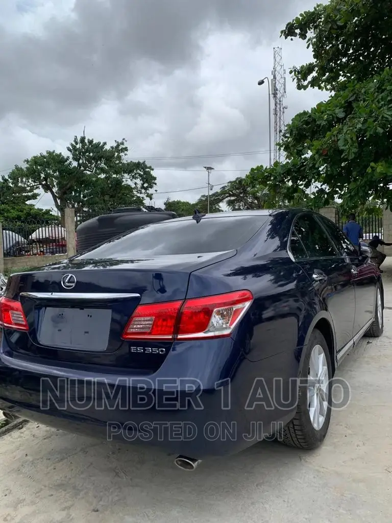 Lexus ES 350 2011 Blue