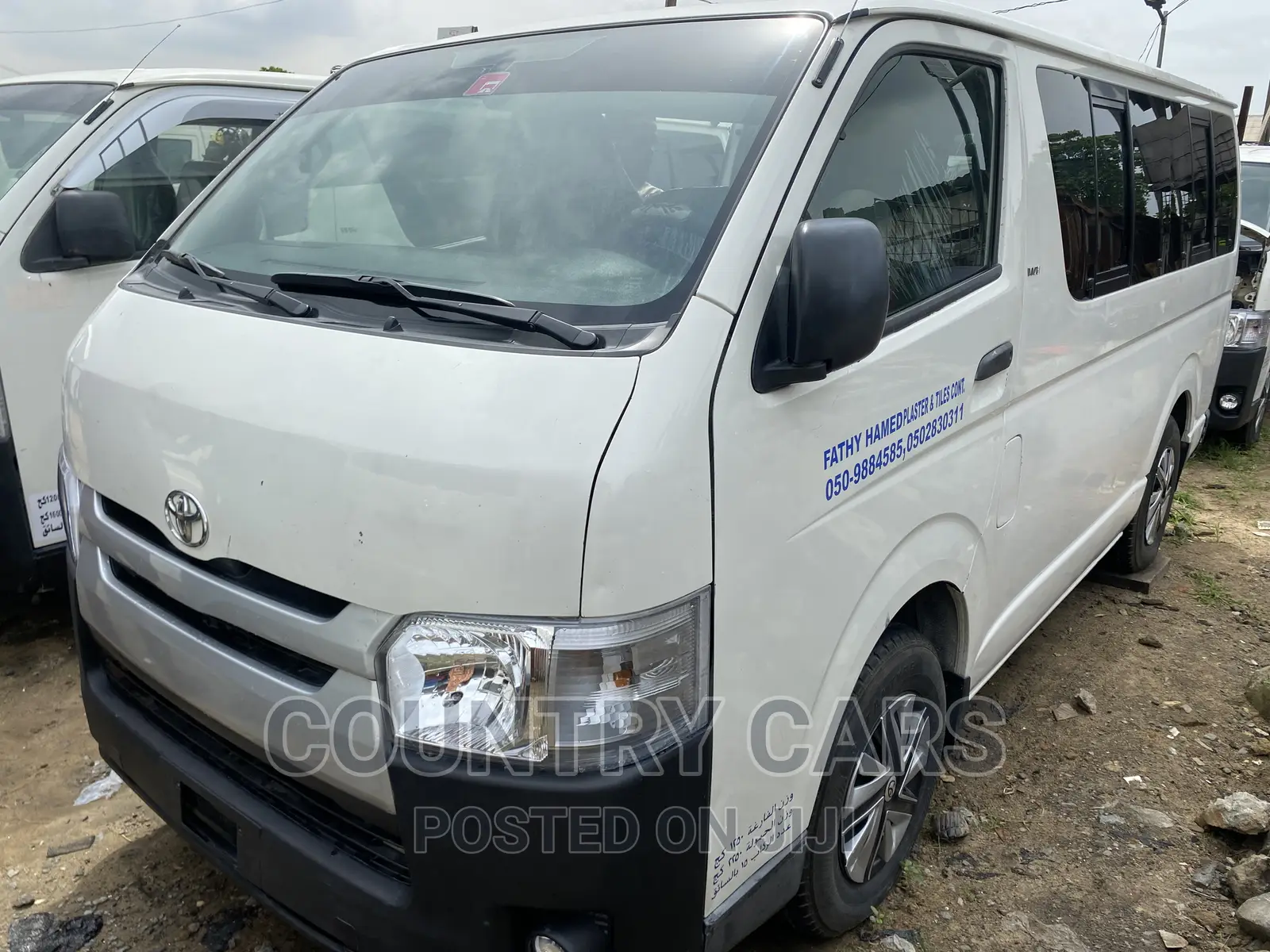 Toyota HiAce 2009 White