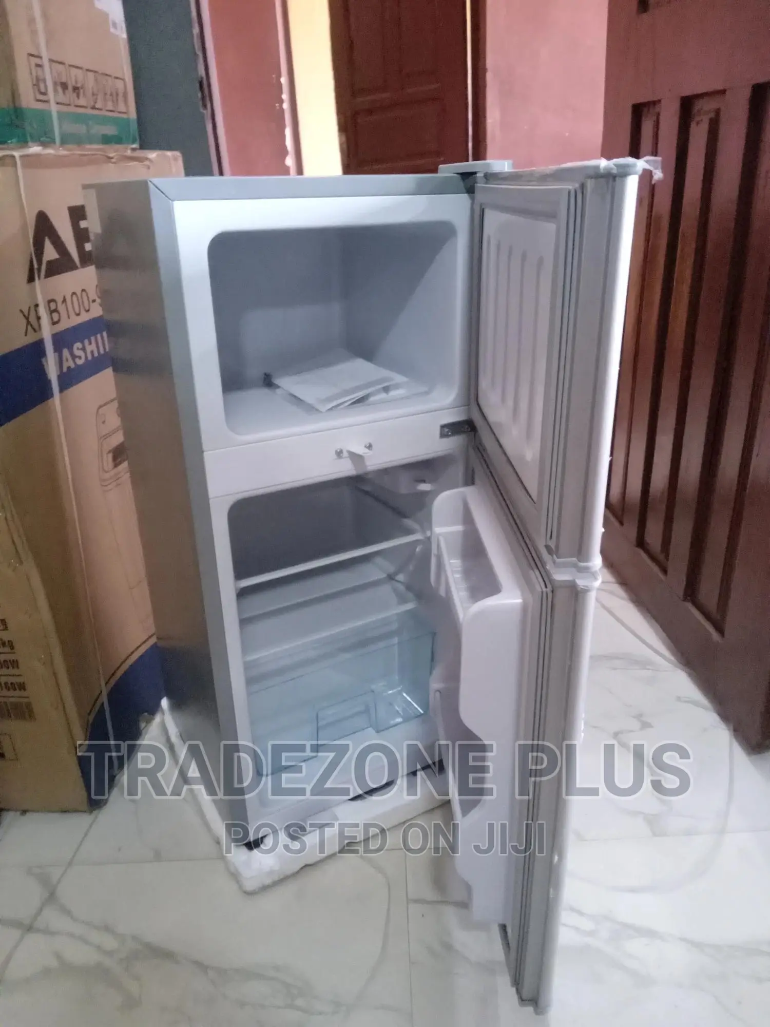 Brand New Gs-141sq Free Standing Refrigerator