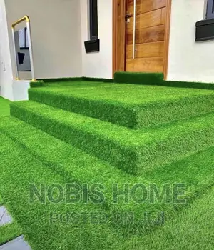 1 Bundle of 30mm Synthetic Carpet Grass