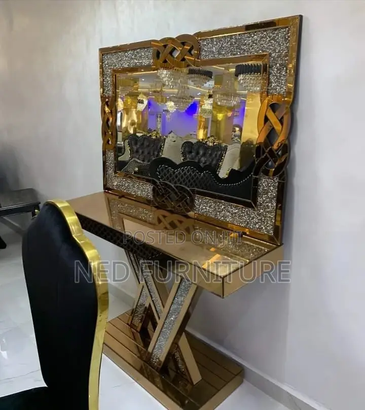 Quality Mirror Console Set