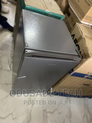 Hisense 121l Single Door Frost Free Refrigerator - Ref121dr