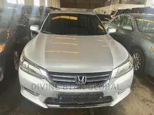Honda Accord EX-L 4dr Sedan FWD (2.4L 4cyl 2A) 2013 Silver