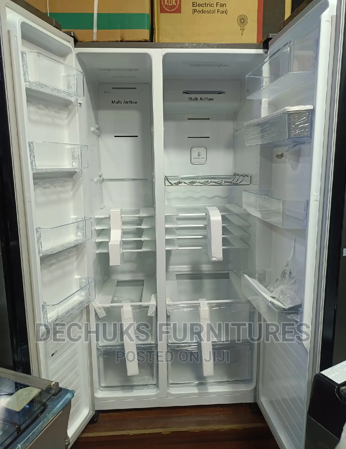 Hisense Black Mirror Side by Side (Water Dispenser)-Fridge