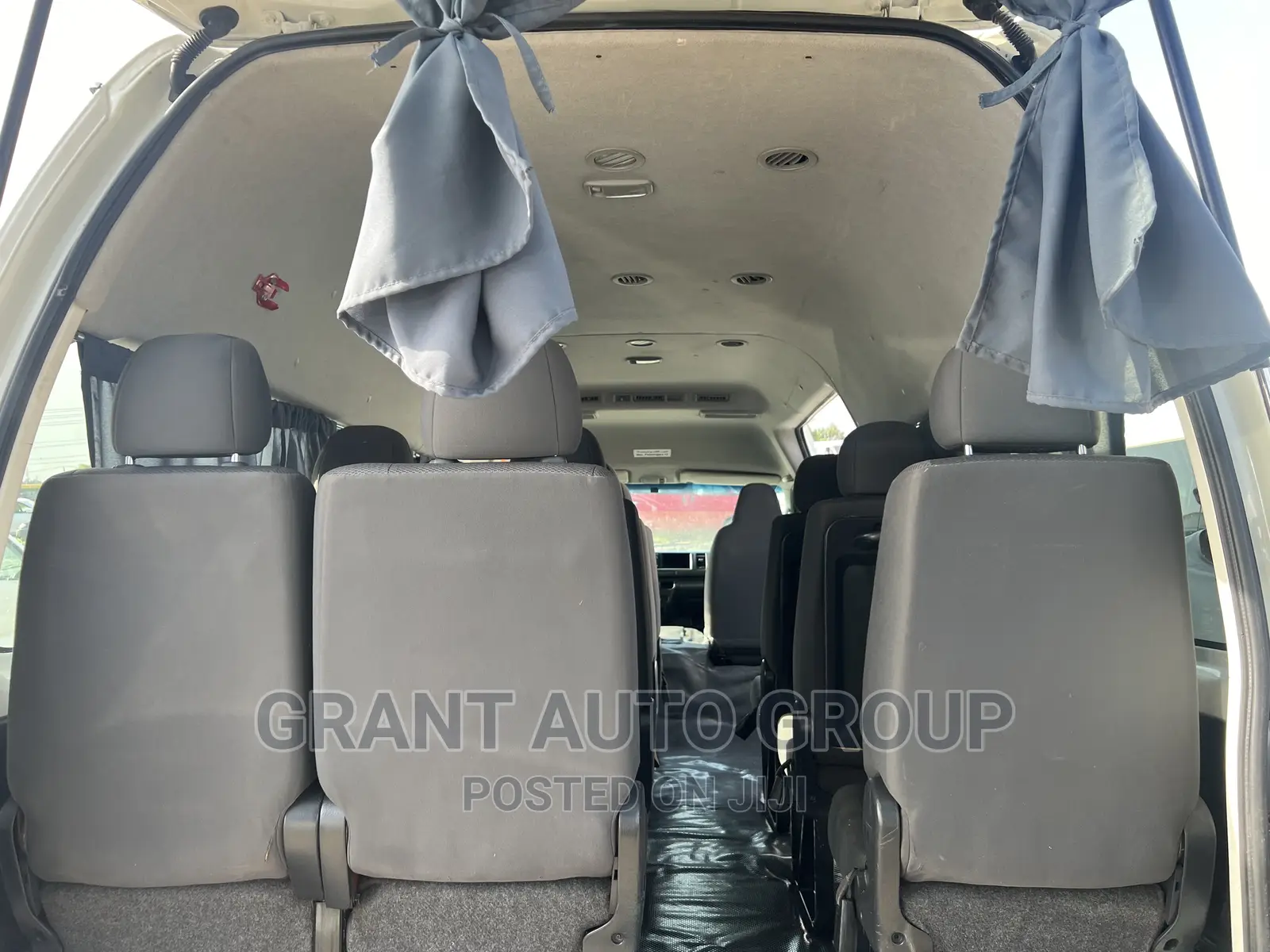 Toyota HiAce 2018 Beige