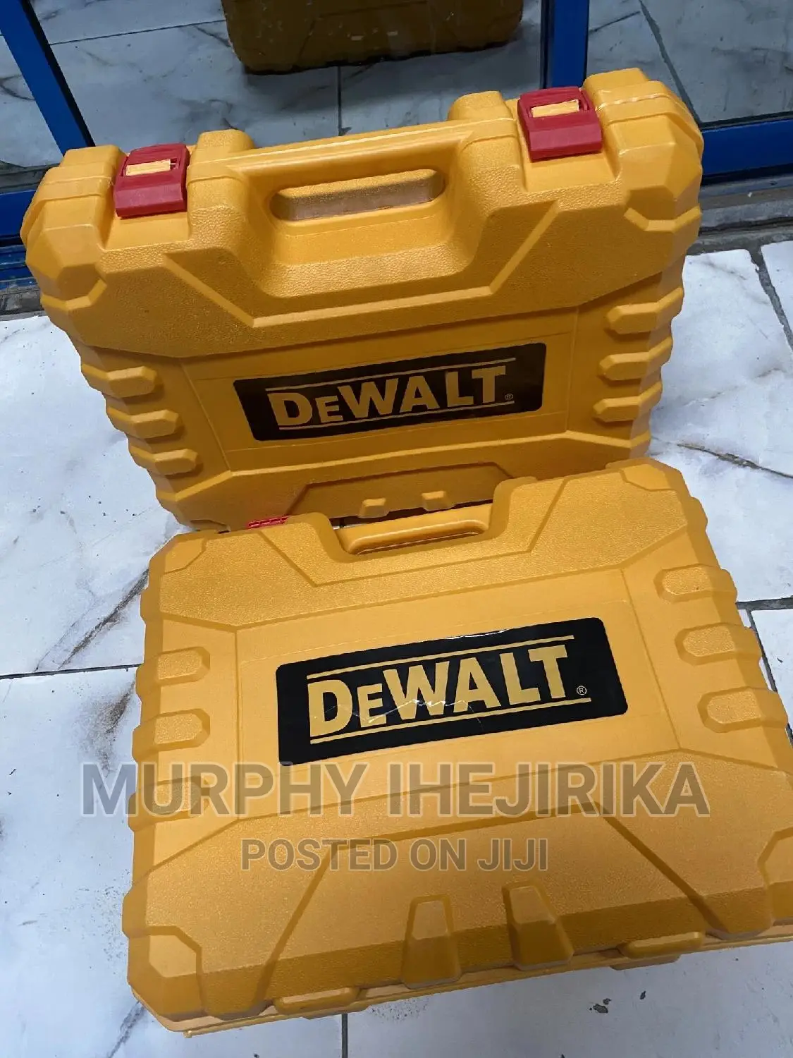 Dewalt Cordless Drilling Machine With Complete Tools