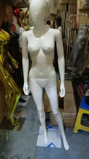 Glossy White Size 8 Female Detachable Mannequin