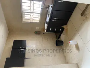 2bdrm Block of Flats in Dawaki for rent