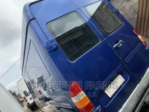 Mercedes-Benz Sprinter 2005 Blue