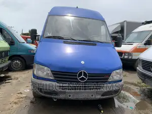 Mercedes-Benz Sprinter 2004 Blue