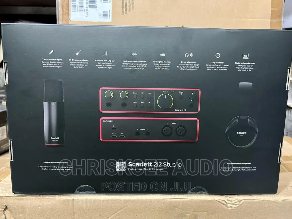 Focusrite Scarlett 2i2 Studio 4th Gen Audio Interface Bundle