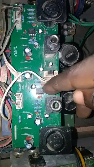 Guitar And Keyboard Repair Specialists
