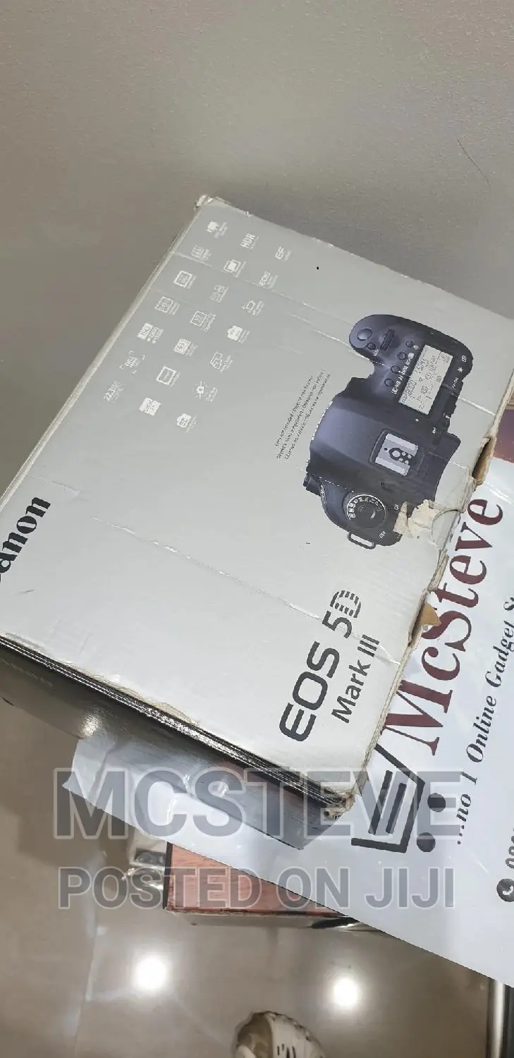 Canon EOS 5D Mark 3 Iii Open Box