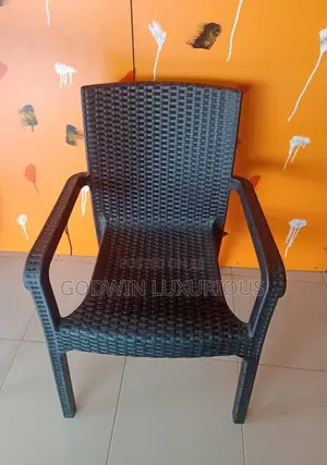 Armrest Outdoor Chair
