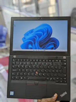 Laptop Lenovo ThinkPad X280 16GB Intel Core i5 SSD 512GB