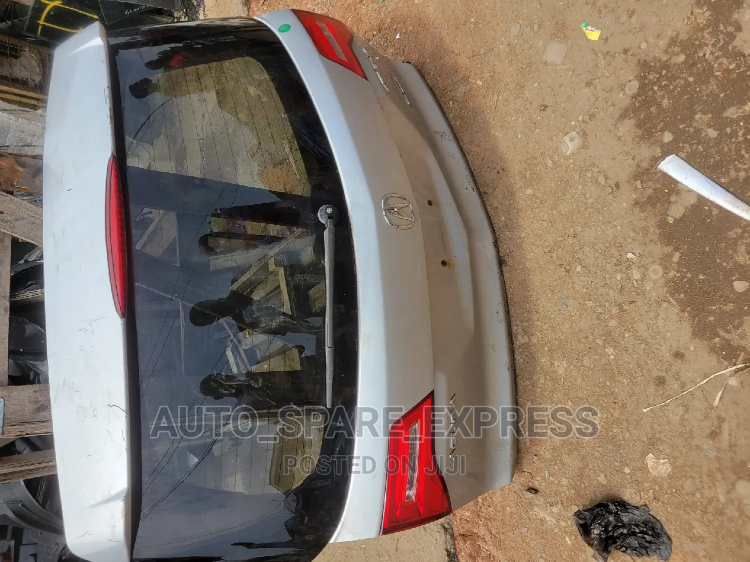 MDX 2013 Boot