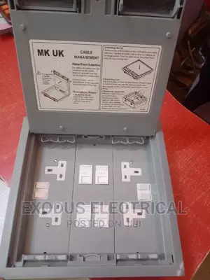 Floor Socket With Data