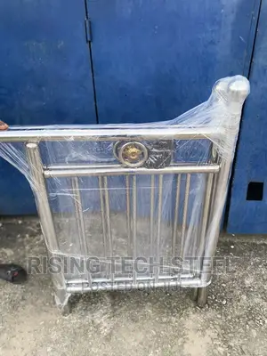 Special Dining Stainless Rails