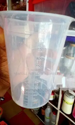 Plastic Measureing Cup