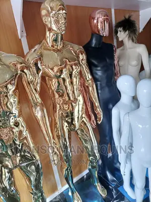 Huge Male Gold Mannequin Chorme With Face