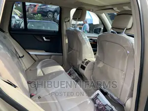 Mercedes-Benz GLK-Class 350 4MATIC 2010 Gold