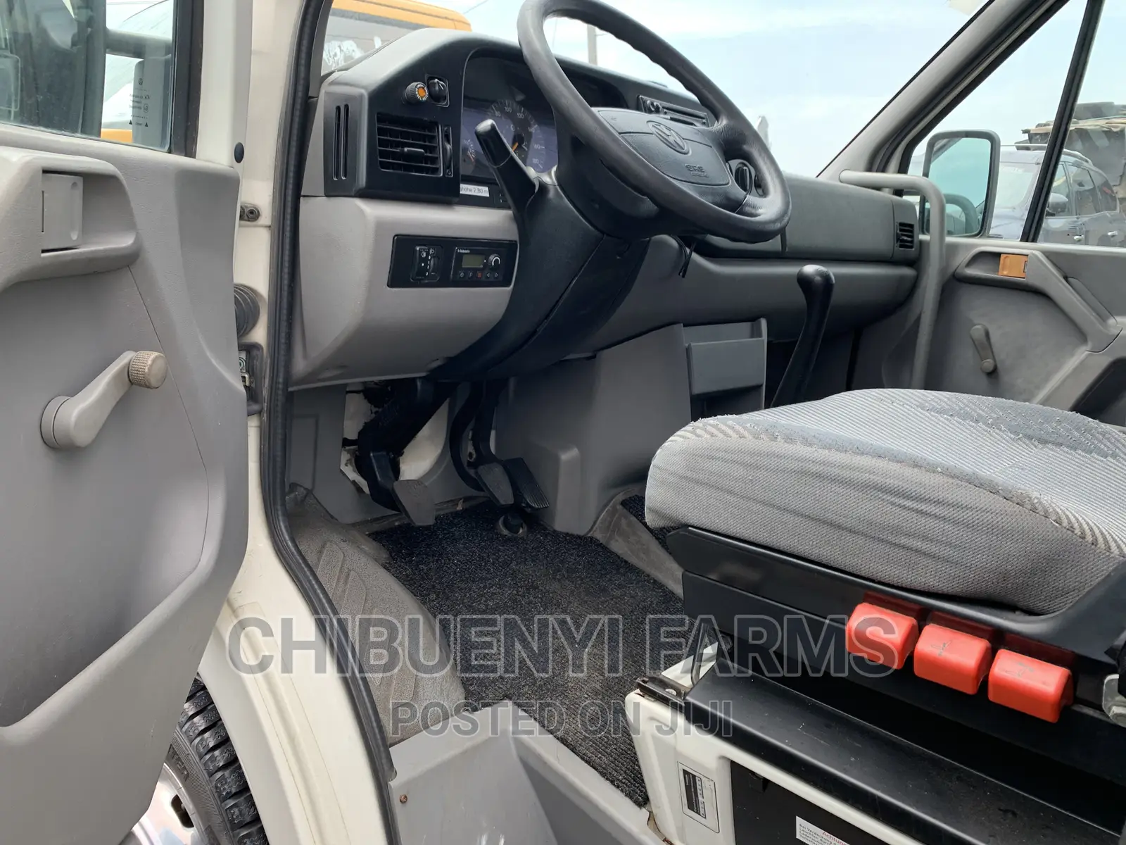 Volkswagen LT 2002 White