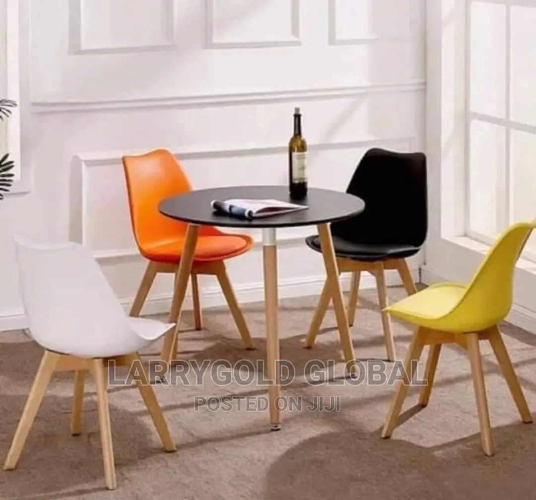 Top Quality Restaurant Table and Chairs