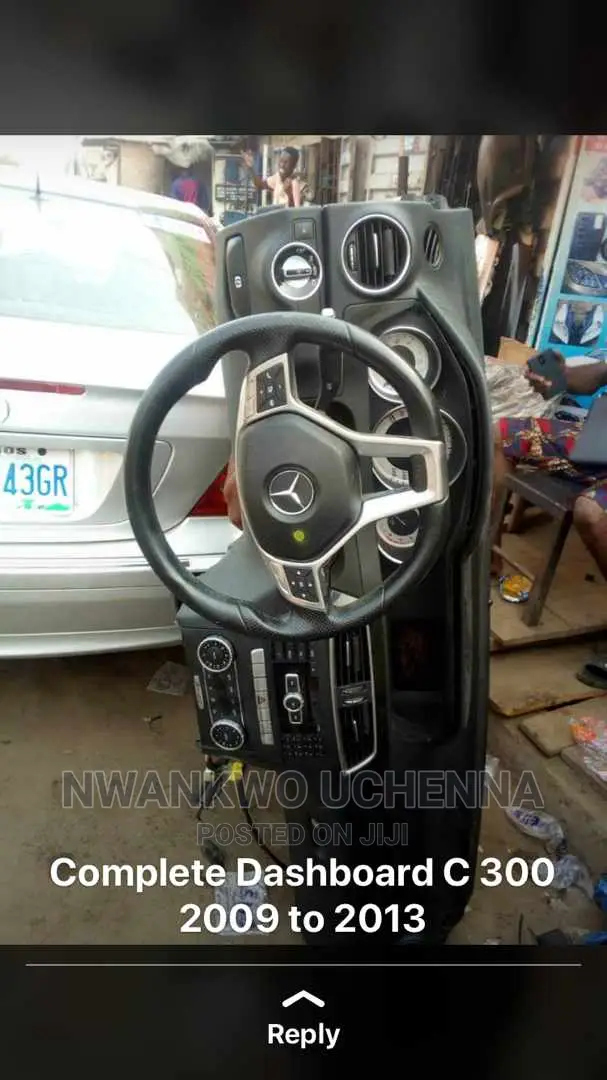 Dashboard C300 2009 to 2013