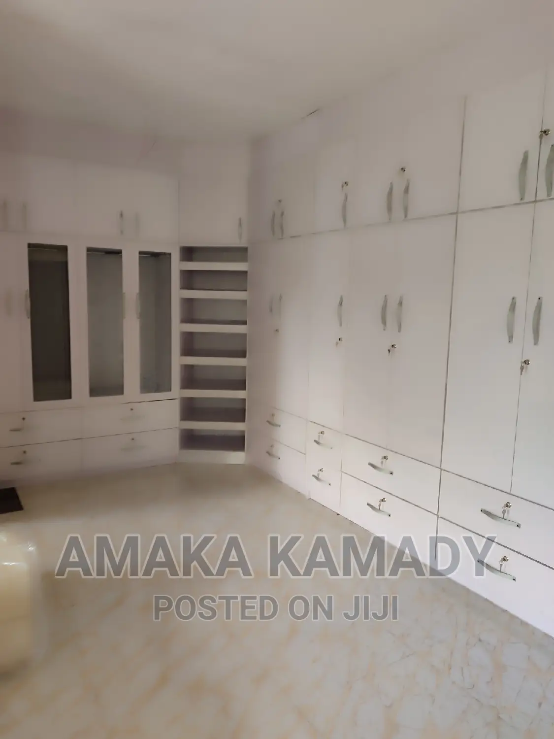 Wardrobe and Shoe Rack