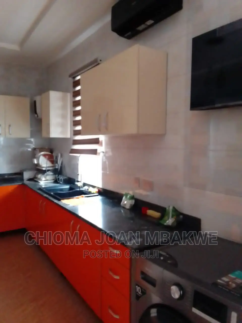 5 Bedroom Duplex With Pool