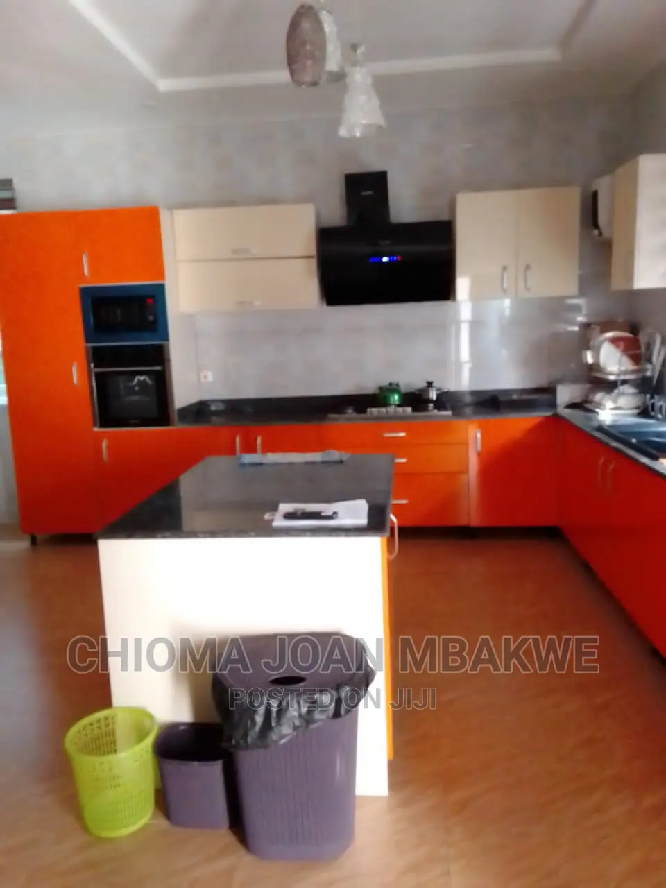 5 Bedroom Duplex With Pool