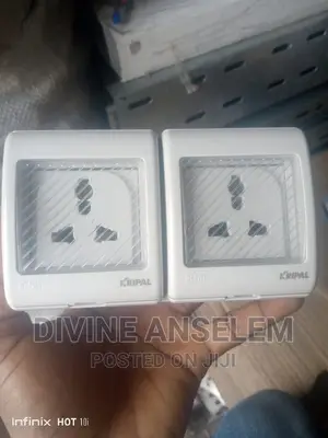 Water Proof Socket Double