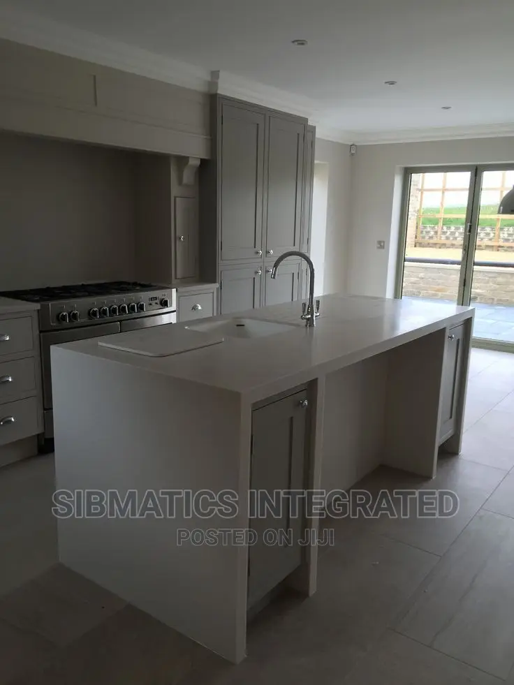 Corian Finished Kitchen Cabinets