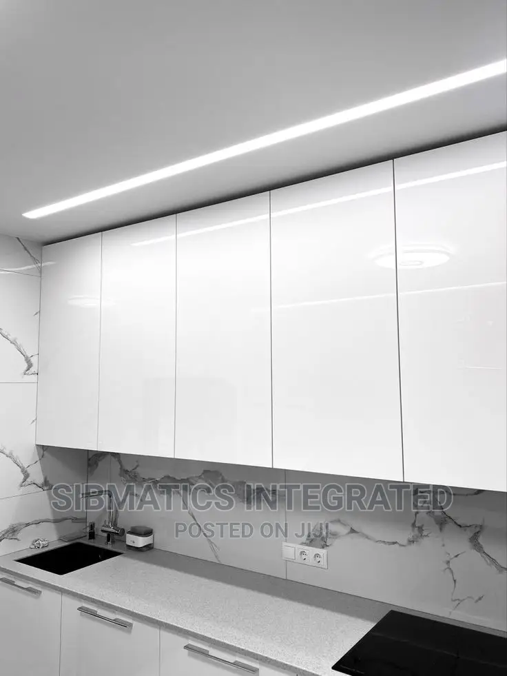 Corian Finished Kitchen Cabinets