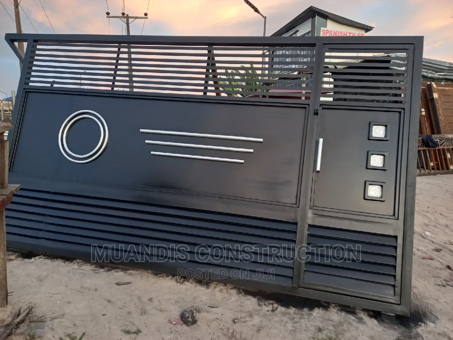 Metallic Silver Gate