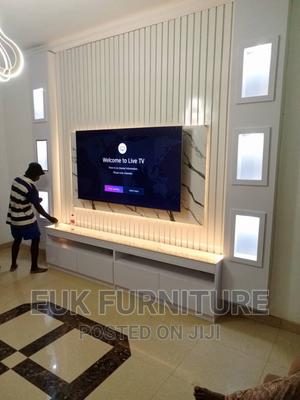 Tv Console ( Price Depends on the Size)