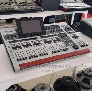Behringer Wing Digital Mixer